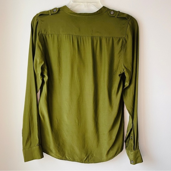 Elizabeth and James Silk Olive Utility Shirt - PRICE DROP - Picture 3 of 12